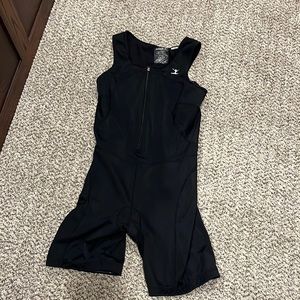 Danskin triathlon suit